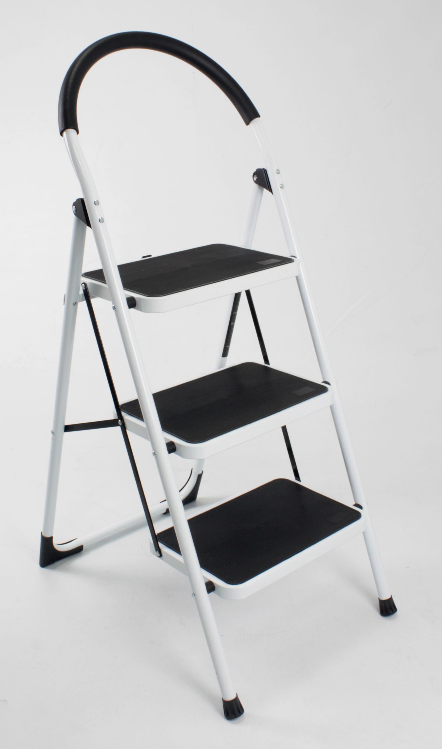 10071_Escadote-Aco-Domestico-3-degraus-HOME-TOOLS_3117-1.jpg